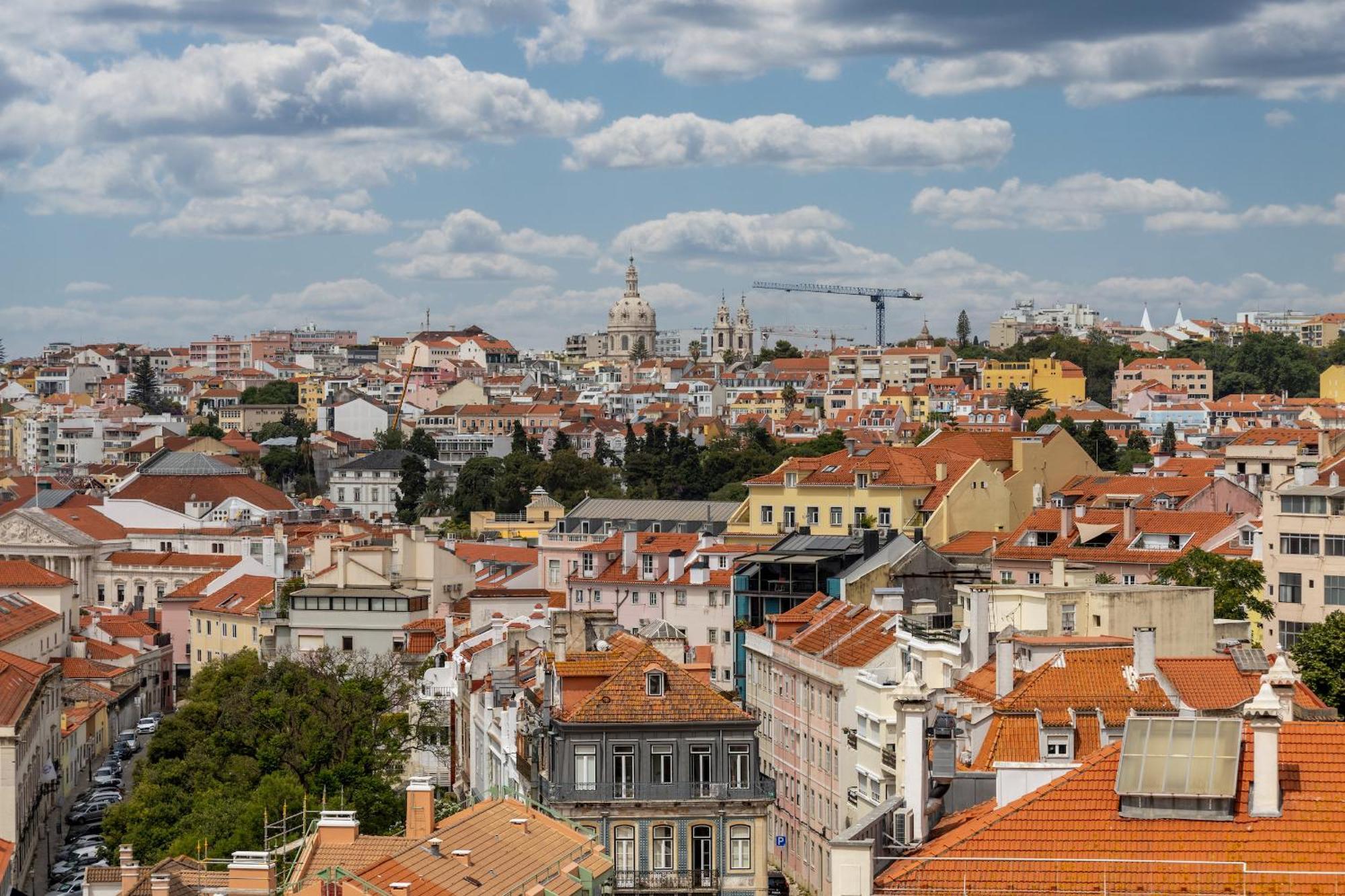 Beguest Bairro Alto City View Apartment Lisbona Esterno foto