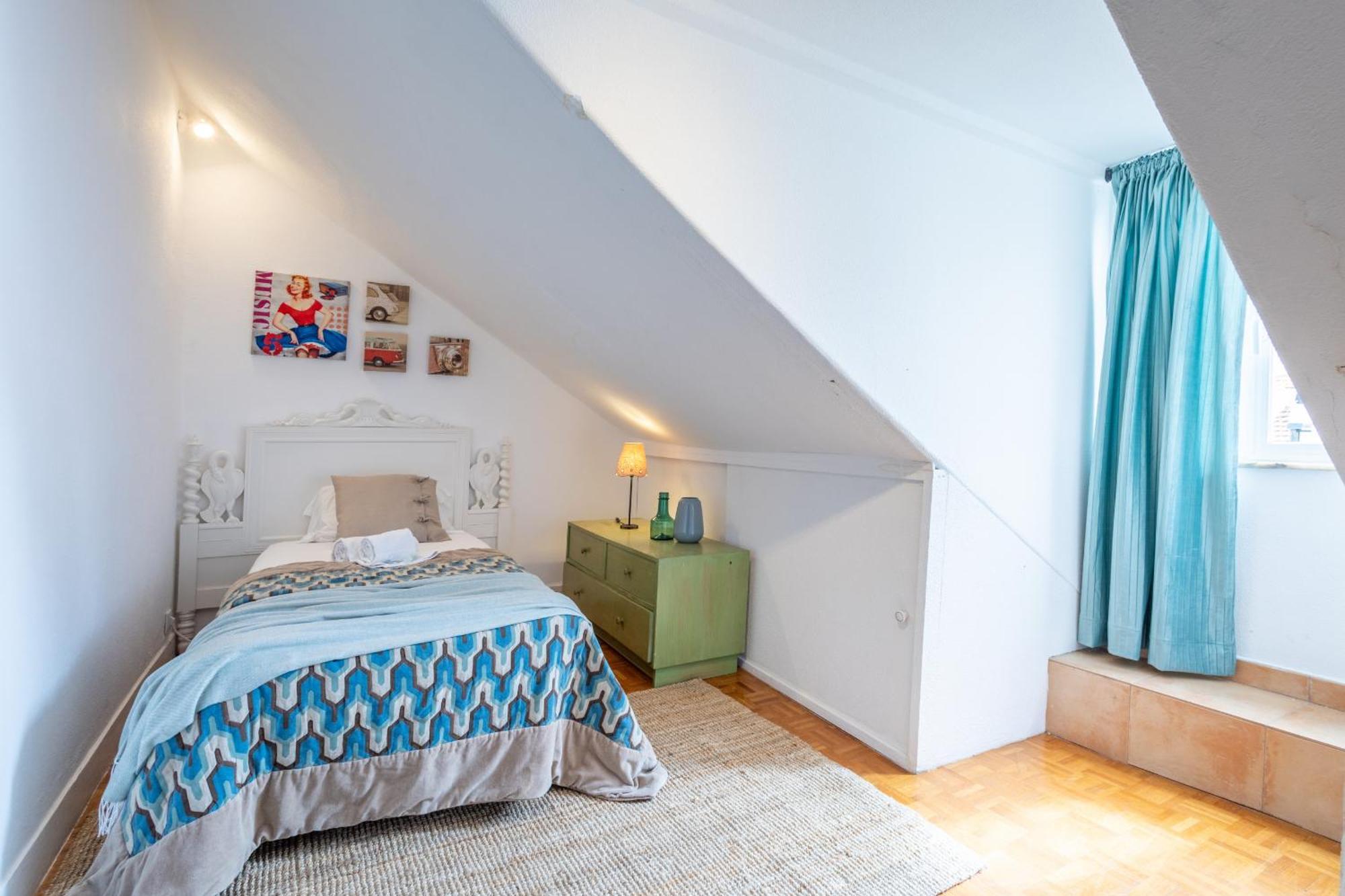 Beguest Bairro Alto City View Apartment Lisbona Esterno foto